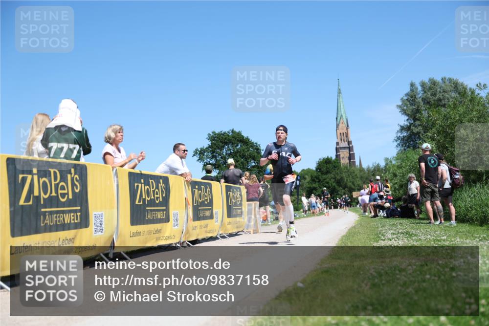 21.06.2026 - Viking Triathlon Michael Strokosch http://msf.ph/oto/9837158 21.06.2026 14:28:10 Laufen 335, 565 meine-sportfotos.de