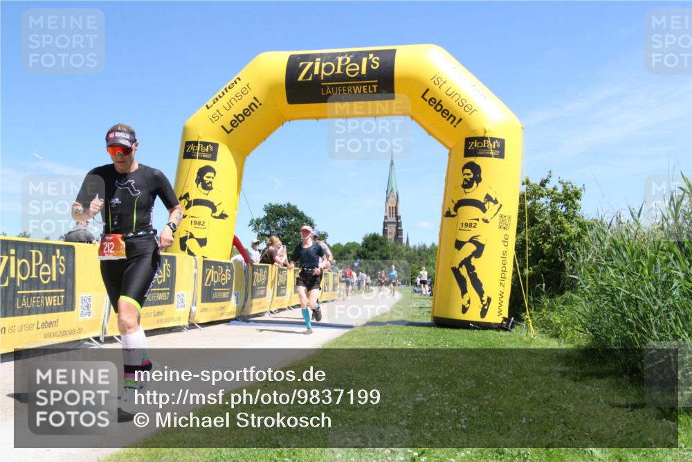 21.06.2026 - Viking Triathlon Michael Strokosch http://msf.ph/oto/9837199 21.06.2026 13:51:41 Laufen 2, 212, 244, 296, 403, 619, 621 meine-sportfotos.de