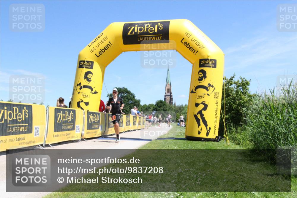 21.06.2026 - Viking Triathlon Michael Strokosch http://msf.ph/oto/9837208 21.06.2026 13:51:56 Laufen 37, 274, 552 meine-sportfotos.de