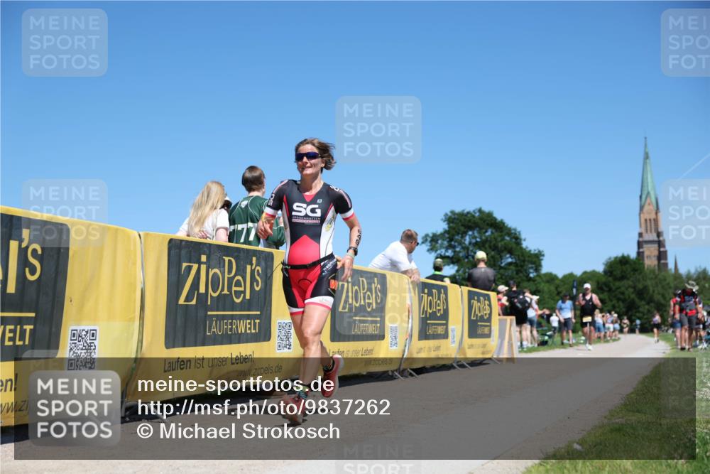 21.06.2026 - Viking Triathlon Michael Strokosch http://msf.ph/oto/9837262 21.06.2026 14:28:50 Laufen 649, 650 meine-sportfotos.de