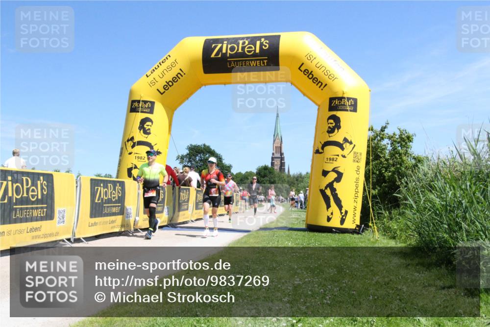 21.06.2026 - Viking Triathlon Michael Strokosch http://msf.ph/oto/9837269 21.06.2026 13:54:01 Laufen 327, 515 meine-sportfotos.de