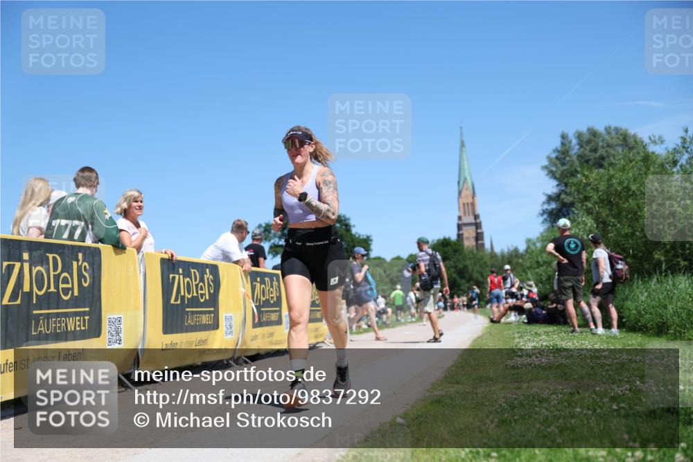 21.06.2026 - Viking Triathlon Michael Strokosch http://msf.ph/oto/9837292 21.06.2026 14:29:07 Laufen 606, 660 meine-sportfotos.de