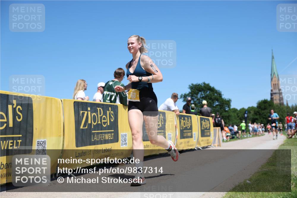 21.06.2026 - Viking Triathlon Michael Strokosch http://msf.ph/oto/9837314 21.06.2026 14:29:16 Laufen 89, 660 meine-sportfotos.de