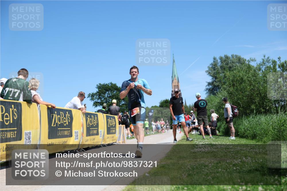 21.06.2026 - Viking Triathlon Michael Strokosch http://msf.ph/oto/9837321 21.06.2026 14:29:21 Laufen 89, 447 meine-sportfotos.de
