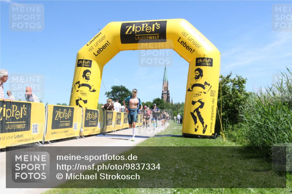 21.06.2026 - Viking Triathlon Michael Strokosch http://msf.ph/oto/9837334 21.06.2026 13:56:15 Laufen 185, 447 meine-sportfotos.de