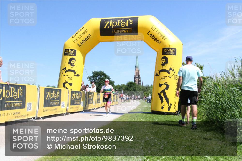 21.06.2026 - Viking Triathlon Michael Strokosch http://msf.ph/oto/9837392 21.06.2026 13:57:33 Laufen 248, 426 meine-sportfotos.de