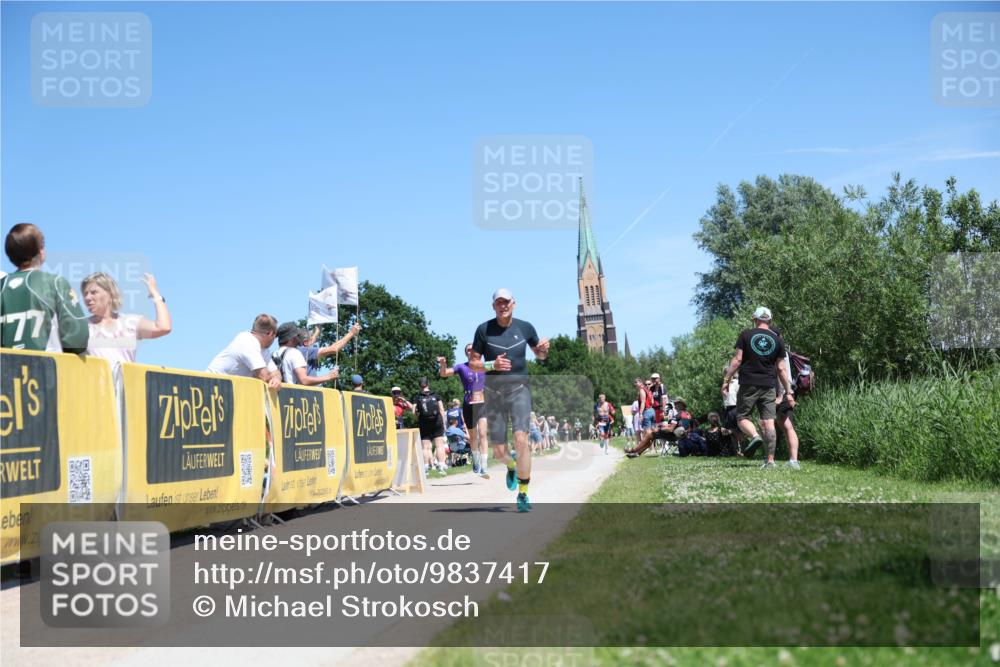 21.06.2026 - Viking Triathlon Michael Strokosch http://msf.ph/oto/9837417 21.06.2026 14:30:02 Laufen 49, 226, 295 meine-sportfotos.de