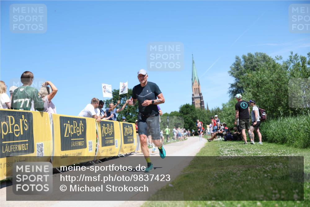 21.06.2026 - Viking Triathlon Michael Strokosch http://msf.ph/oto/9837423 21.06.2026 14:30:03 Laufen 49, 226, 295 meine-sportfotos.de