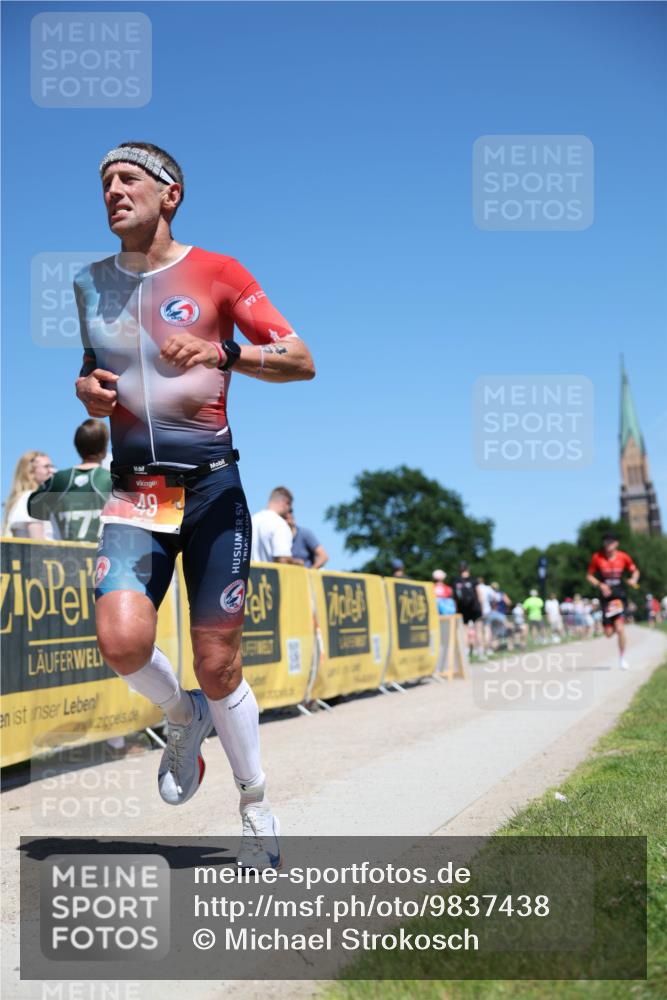 21.06.2026 - Viking Triathlon Michael Strokosch http://msf.ph/oto/9837438 21.06.2026 14:30:11 Laufen 49, 506 meine-sportfotos.de
