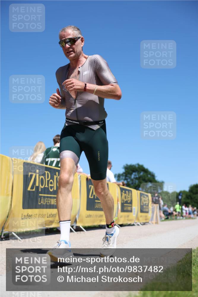 21.06.2026 - Viking Triathlon Michael Strokosch http://msf.ph/oto/9837482 21.06.2026 14:30:37 Laufen 60 meine-sportfotos.de
