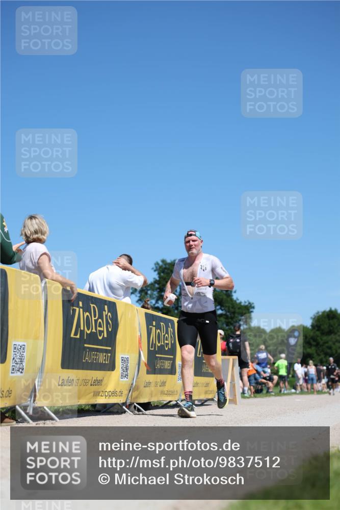 21.06.2026 - Viking Triathlon Michael Strokosch http://msf.ph/oto/9837512 21.06.2026 14:31:07 Laufen 590 meine-sportfotos.de