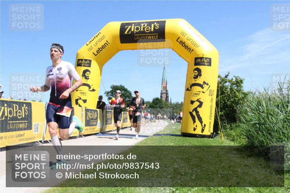 21.06.2026 - Viking Triathlon Michael Strokosch http://msf.ph/oto/9837543 21.06.2026 14:01:38 Laufen 31, 278, 347, 467, 528 meine-sportfotos.de