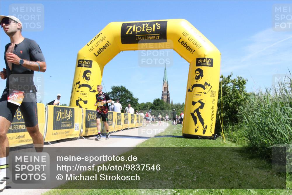 21.06.2026 - Viking Triathlon Michael Strokosch http://msf.ph/oto/9837546 21.06.2026 14:01:41 Laufen 31, 467, 528, 664 meine-sportfotos.de