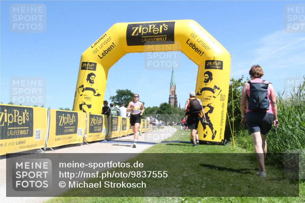 21.06.2026 - Viking Triathlon Michael Strokosch http://msf.ph/oto/9837555 21.06.2026 14:02:07 Laufen 662 meine-sportfotos.de