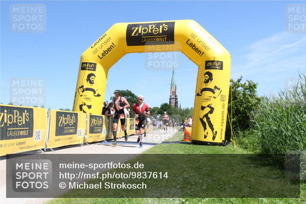21.06.2026 - Viking Triathlon Michael Strokosch http://msf.ph/oto/9837614 21.06.2026 14:04:26 Laufen 47, 441, 550, 633 meine-sportfotos.de