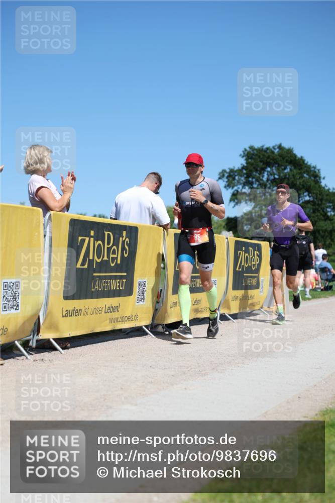 21.06.2026 - Viking Triathlon Michael Strokosch http://msf.ph/oto/9837696 21.06.2026 14:32:23 Laufen 85, 117 meine-sportfotos.de