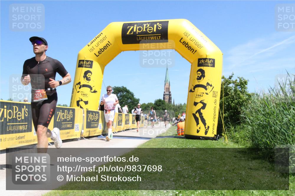 21.06.2026 - Viking Triathlon Michael Strokosch http://msf.ph/oto/9837698 21.06.2026 14:07:07 Laufen 324, 434, 491 meine-sportfotos.de