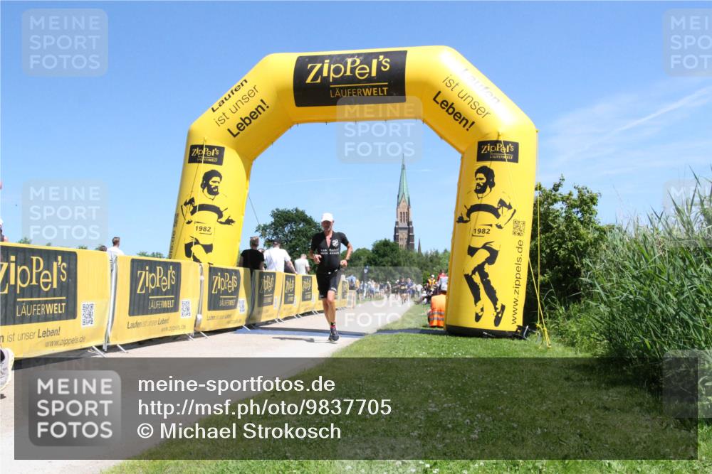 21.06.2026 - Viking Triathlon Michael Strokosch http://msf.ph/oto/9837705 21.06.2026 14:07:14 Laufen 111, 349, 377 meine-sportfotos.de