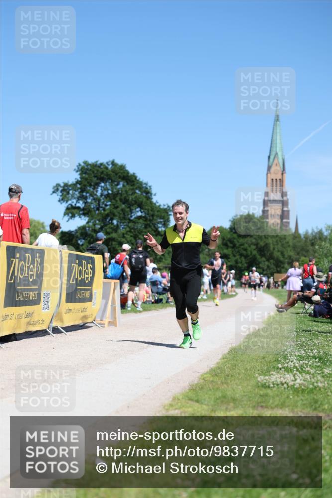 21.06.2026 - Viking Triathlon Michael Strokosch http://msf.ph/oto/9837715 21.06.2026 14:32:32 Laufen 392, 502 meine-sportfotos.de