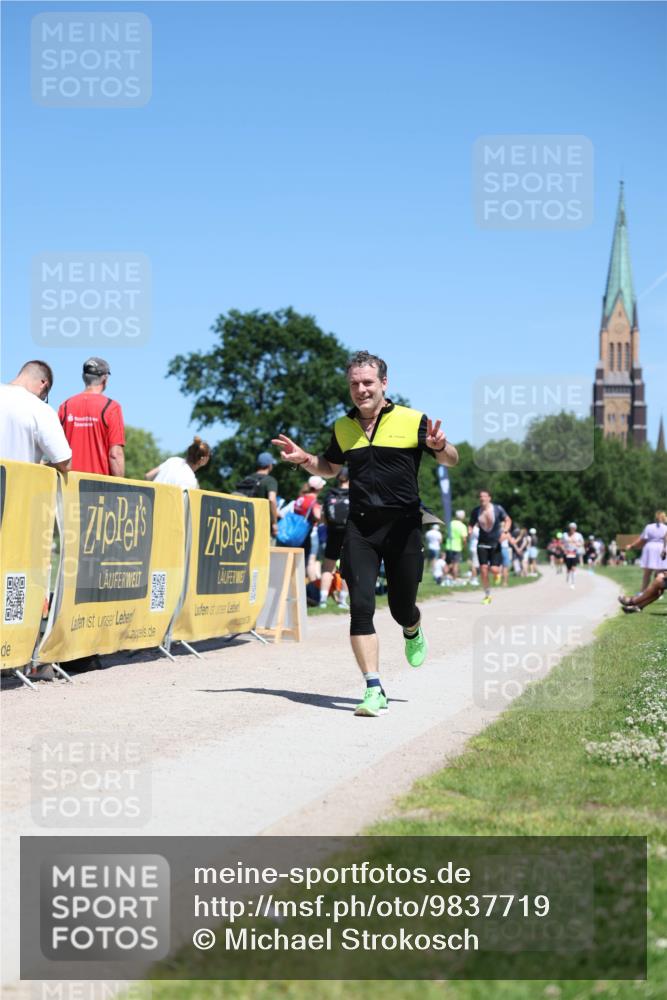 21.06.2026 - Viking Triathlon Michael Strokosch http://msf.ph/oto/9837719 21.06.2026 14:32:33 Laufen 392, 502 meine-sportfotos.de