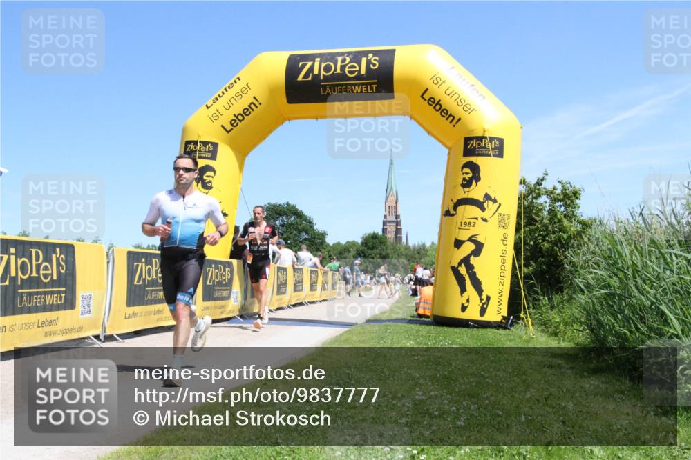 21.06.2026 - Viking Triathlon Michael Strokosch http://msf.ph/oto/9837777 21.06.2026 14:09:15 Laufen 80, 207, 223 meine-sportfotos.de