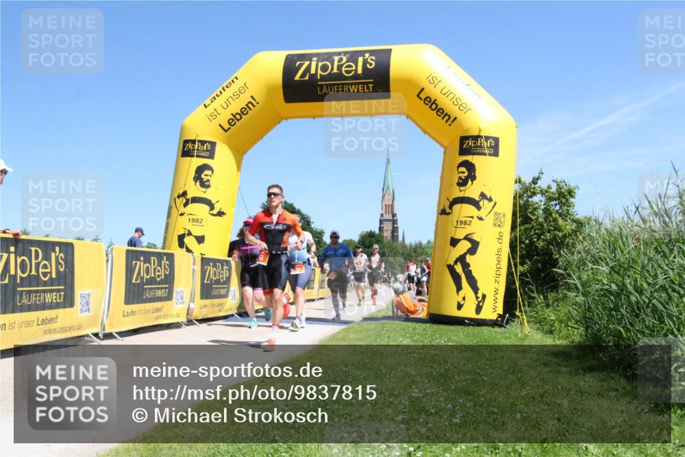21.06.2026 - Viking Triathlon Michael Strokosch http://msf.ph/oto/9837815 21.06.2026 14:10:44 Laufen 53, 184, 257, 424, 466 meine-sportfotos.de
