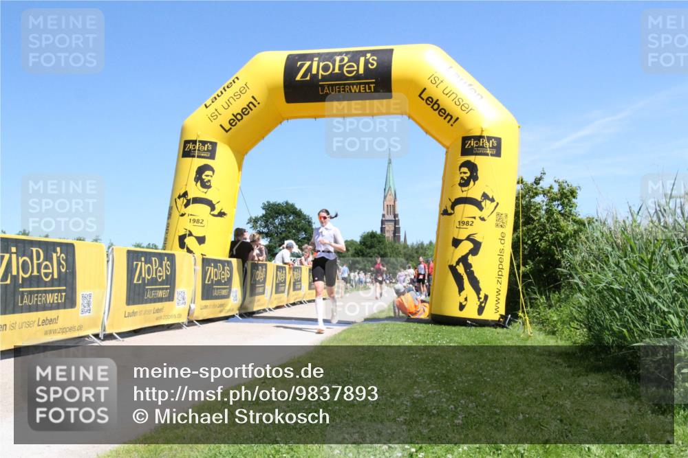 21.06.2026 - Viking Triathlon Michael Strokosch http://msf.ph/oto/9837893 21.06.2026 14:13:03 Laufen 48, 270 meine-sportfotos.de