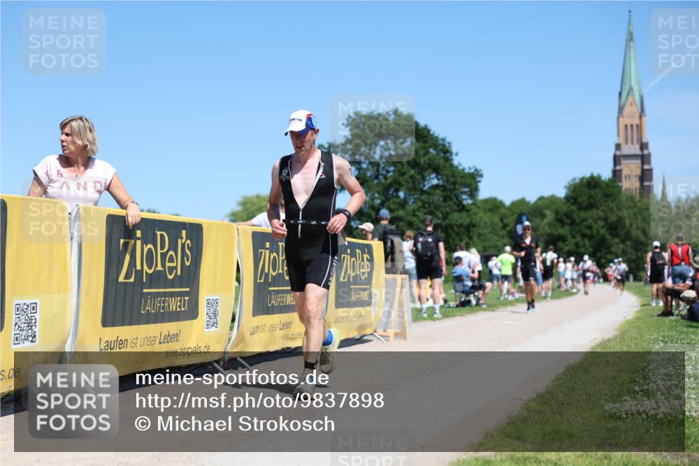 21.06.2026 - Viking Triathlon Michael Strokosch http://msf.ph/oto/9837898 21.06.2026 14:33:42 Laufen 37, 77 meine-sportfotos.de