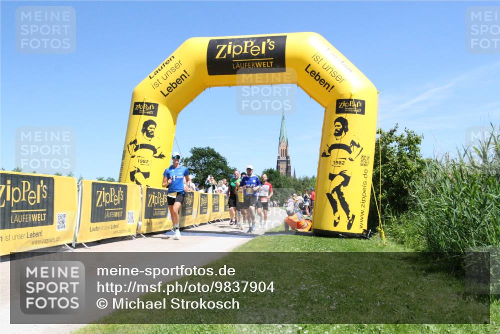 21.06.2026 - Viking Triathlon Michael Strokosch http://msf.ph/oto/9837904 21.06.2026 14:13:33 Laufen 359, 400, 602, 652, 668 meine-sportfotos.de