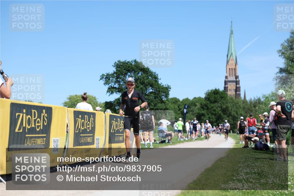 21.06.2026 - Viking Triathlon Michael Strokosch http://msf.ph/oto/9837905 21.06.2026 14:33:47 Laufen 37 meine-sportfotos.de