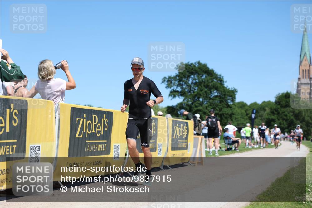 21.06.2026 - Viking Triathlon Michael Strokosch http://msf.ph/oto/9837915 21.06.2026 14:33:49 Laufen 37 meine-sportfotos.de