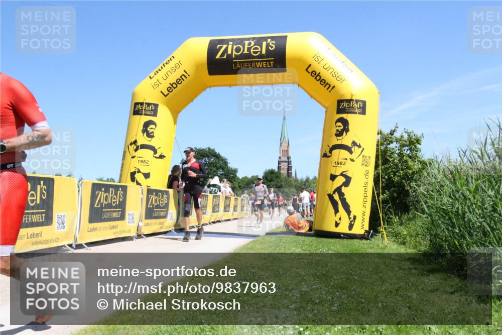 21.06.2026 - Viking Triathlon Michael Strokosch http://msf.ph/oto/9837963 21.06.2026 14:15:46 Laufen 30, 83, 132, 375 meine-sportfotos.de