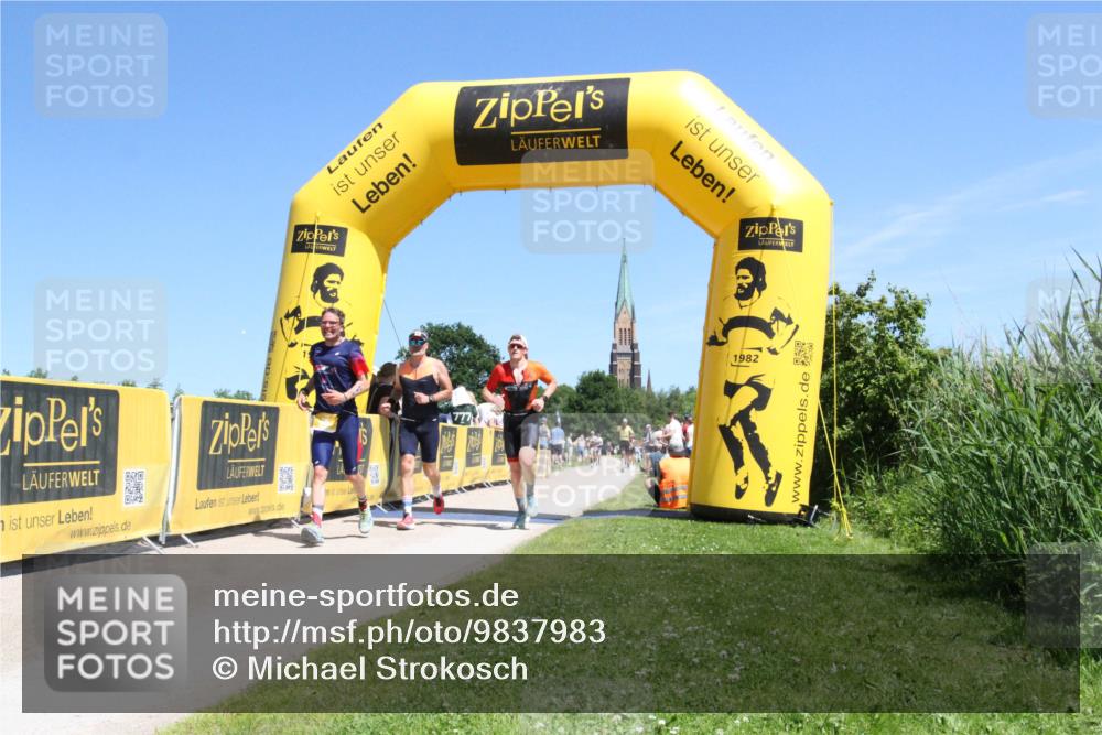 21.06.2026 - Viking Triathlon Michael Strokosch http://msf.ph/oto/9837983 21.06.2026 14:16:17 Laufen 54, 227, 494, 500, 556, 615 meine-sportfotos.de