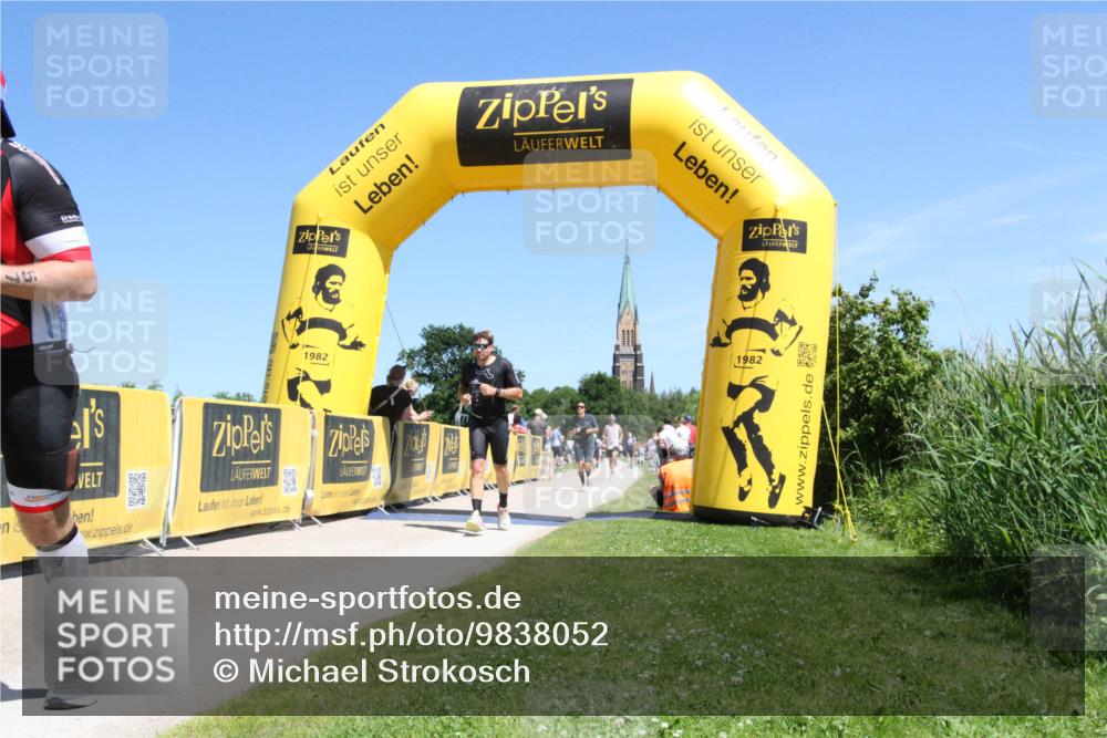 21.06.2026 - Viking Triathlon Michael Strokosch http://msf.ph/oto/9838052 21.06.2026 14:18:47 Laufen 57, 165 meine-sportfotos.de