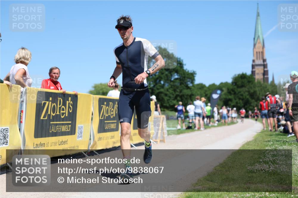 21.06.2026 - Viking Triathlon Michael Strokosch http://msf.ph/oto/9838067 21.06.2026 14:34:47 Laufen 355, 493 meine-sportfotos.de