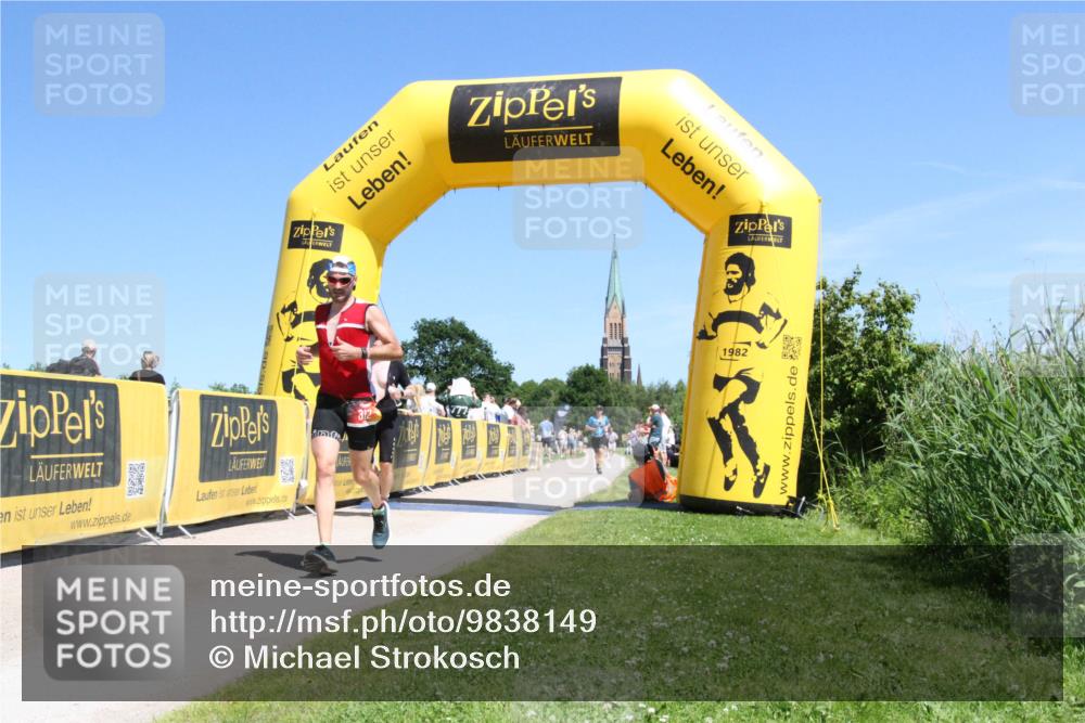 21.06.2026 - Viking Triathlon Michael Strokosch http://msf.ph/oto/9838149 21.06.2026 14:21:24 Laufen 312, 345 meine-sportfotos.de