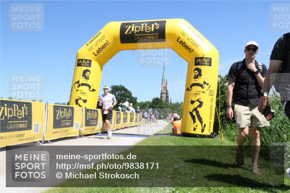 21.06.2026 - Viking Triathlon Michael Strokosch http://msf.ph/oto/9838171 21.06.2026 14:22:39 Laufen 546 meine-sportfotos.de
