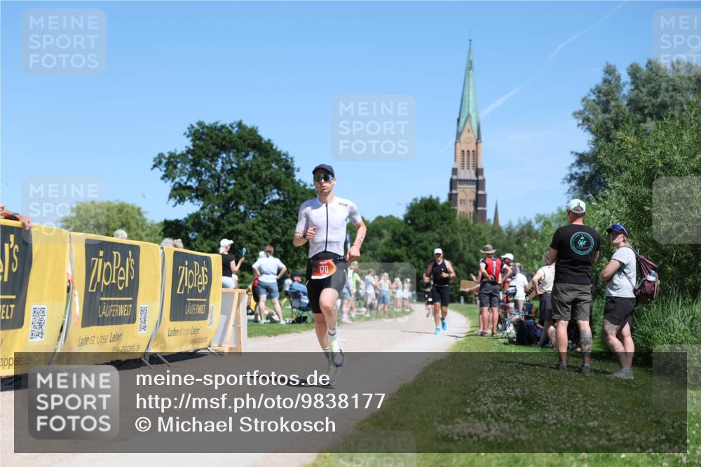 21.06.2026 - Viking Triathlon Michael Strokosch http://msf.ph/oto/9838177 21.06.2026 14:35:38 Laufen 170, 331 meine-sportfotos.de