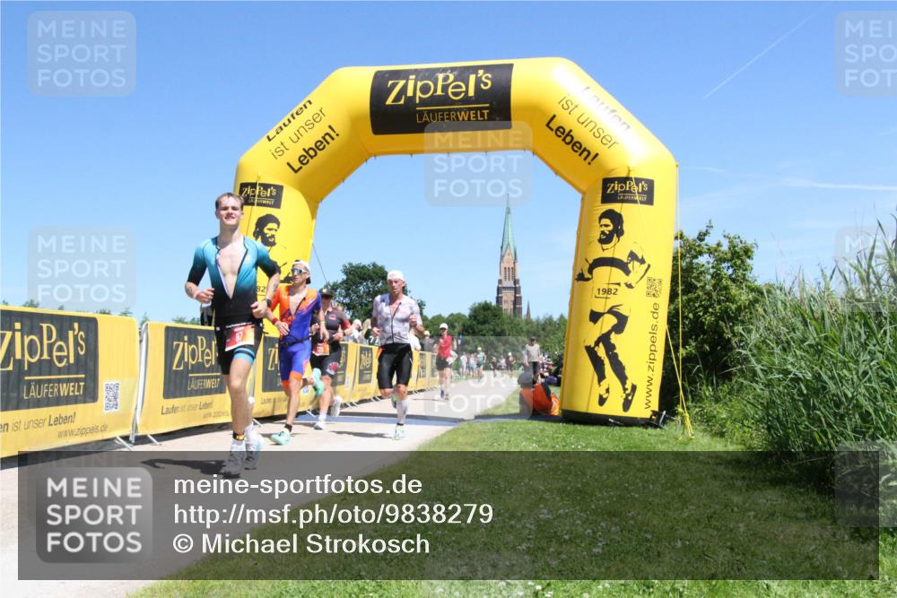 21.06.2026 - Viking Triathlon Michael Strokosch http://msf.ph/oto/9838279 21.06.2026 14:26:31 Laufen 64, 87, 139, 200, 407 meine-sportfotos.de