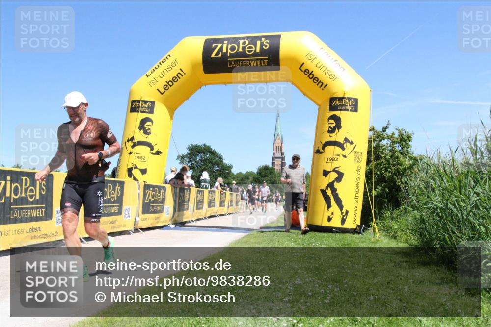 21.06.2026 - Viking Triathlon Michael Strokosch http://msf.ph/oto/9838286 21.06.2026 14:26:47 Laufen 62, 238 meine-sportfotos.de