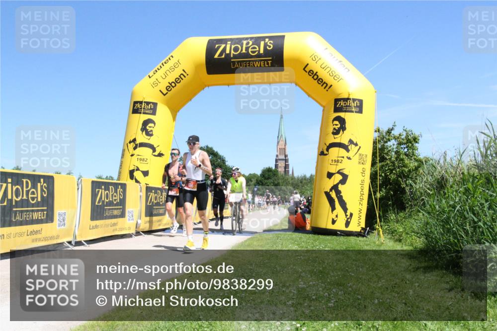 21.06.2026 - Viking Triathlon Michael Strokosch http://msf.ph/oto/9838299 21.06.2026 14:27:05 Laufen 18, 523, 555 meine-sportfotos.de