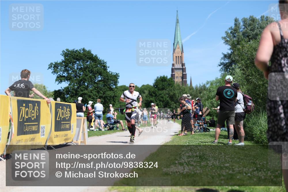 21.06.2026 - Viking Triathlon Michael Strokosch http://msf.ph/oto/9838324 21.06.2026 14:36:41 Laufen 88 meine-sportfotos.de