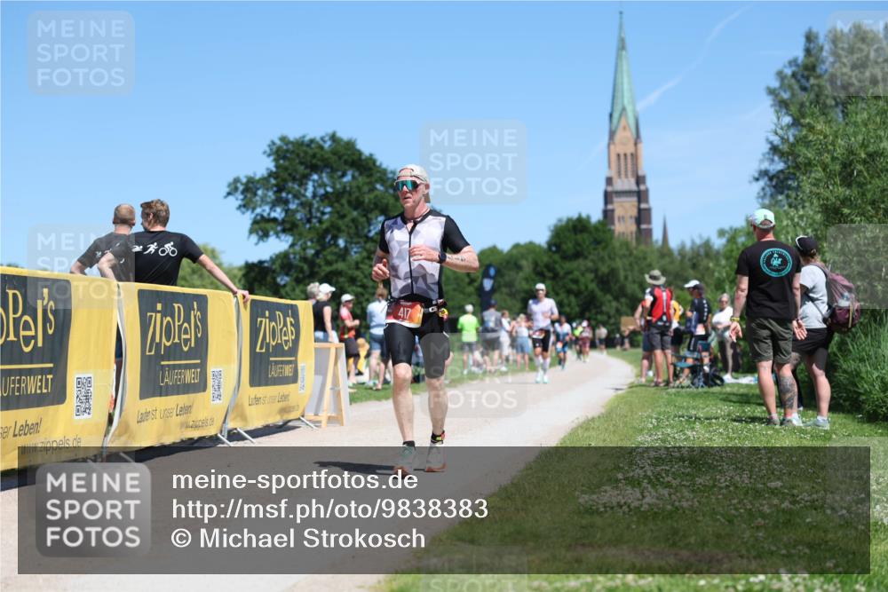 21.06.2026 - Viking Triathlon Michael Strokosch http://msf.ph/oto/9838383 21.06.2026 14:37:09 Laufen 417, 426 meine-sportfotos.de