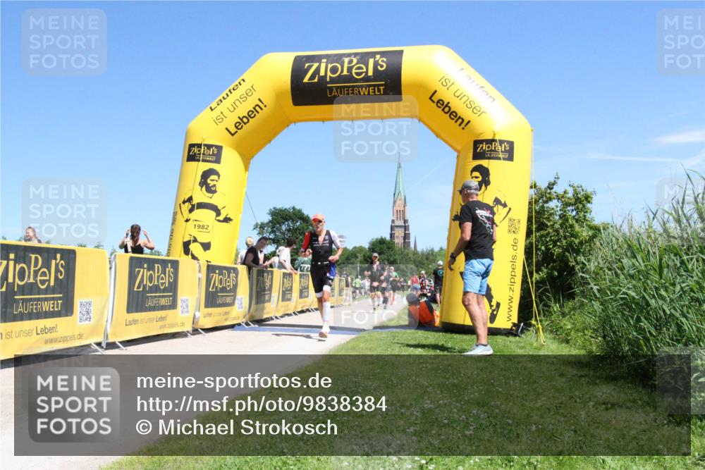 21.06.2026 - Viking Triathlon Michael Strokosch http://msf.ph/oto/9838384 21.06.2026 14:29:48 Laufen 70, 427, 522, 610 meine-sportfotos.de