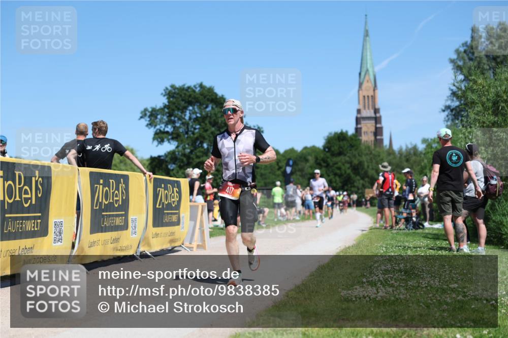 21.06.2026 - Viking Triathlon Michael Strokosch http://msf.ph/oto/9838385 21.06.2026 14:37:09 Laufen 417, 426 meine-sportfotos.de