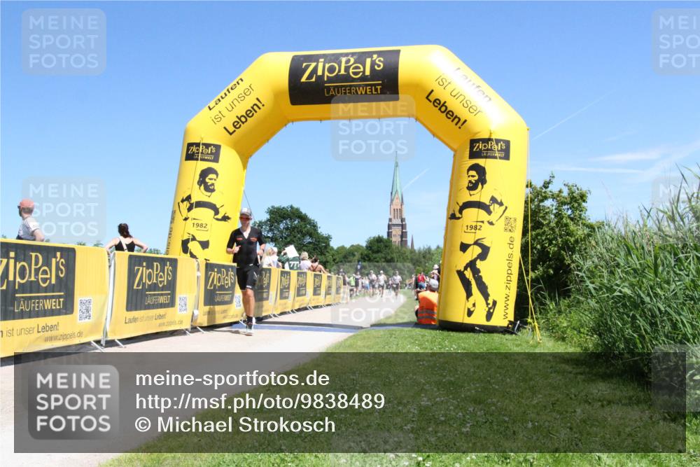 21.06.2026 - Viking Triathlon Michael Strokosch http://msf.ph/oto/9838489 21.06.2026 14:33:52 Laufen 37 meine-sportfotos.de