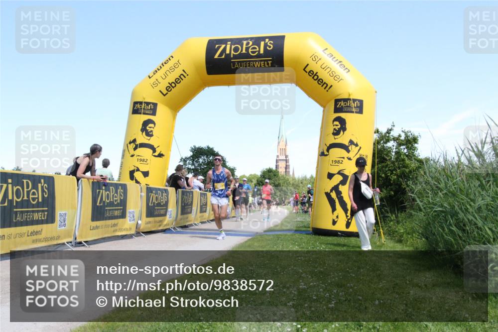 21.06.2026 - Viking Triathlon Michael Strokosch http://msf.ph/oto/9838572 21.06.2026 14:38:19 Laufen 613 meine-sportfotos.de