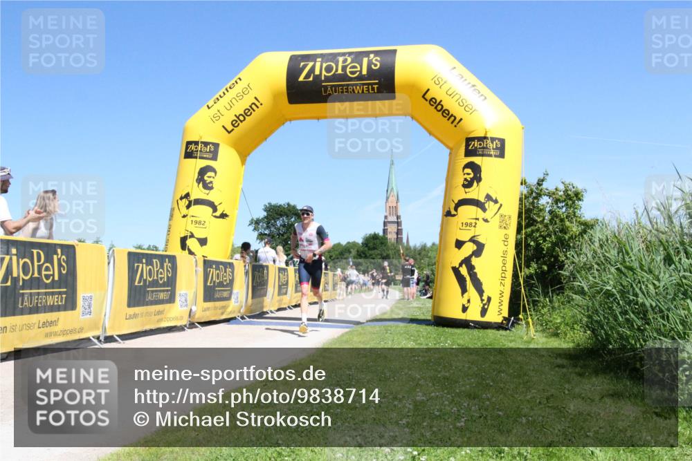 21.06.2026 - Viking Triathlon Michael Strokosch http://msf.ph/oto/9838714 21.06.2026 14:49:05 Laufen 227 meine-sportfotos.de