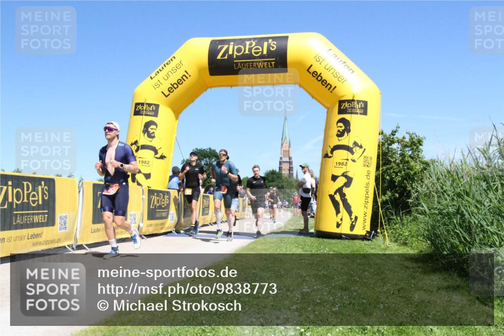 21.06.2026 - Viking Triathlon Michael Strokosch http://msf.ph/oto/9838773 21.06.2026 14:54:23 Laufen 34, 73, 142, 262, 604, 641 meine-sportfotos.de