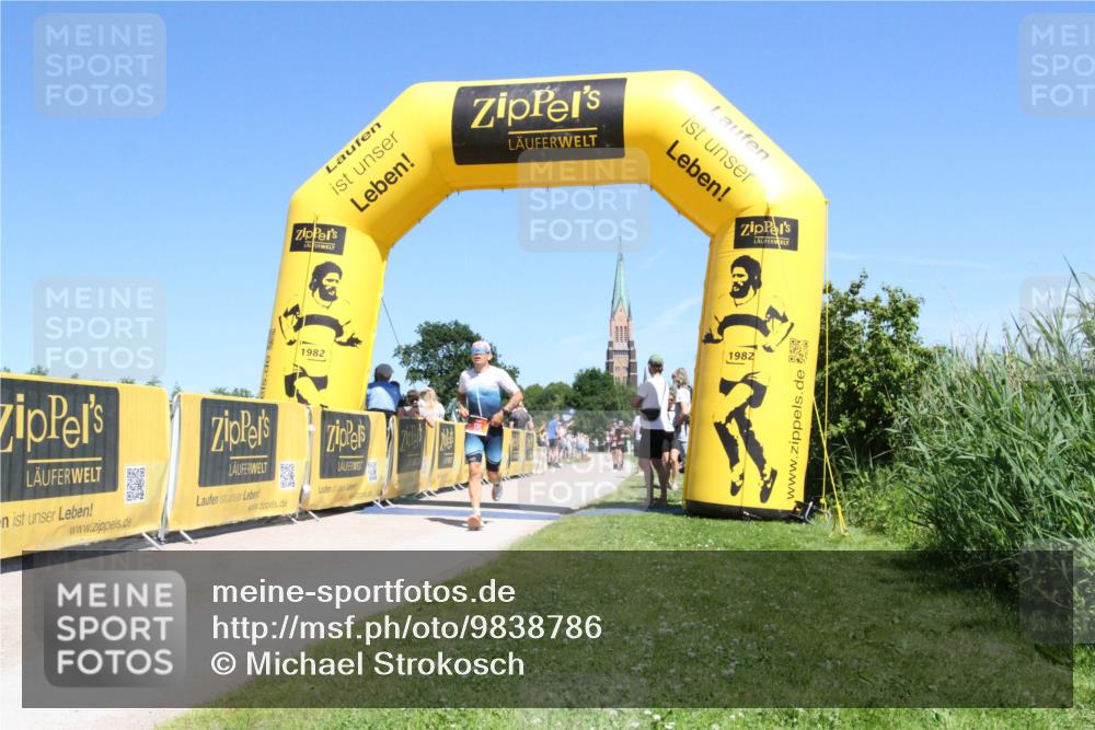 21.06.2026 - Viking Triathlon Michael Strokosch http://msf.ph/oto/9838786 21.06.2026 14:55:41 Laufen 136, 300 meine-sportfotos.de